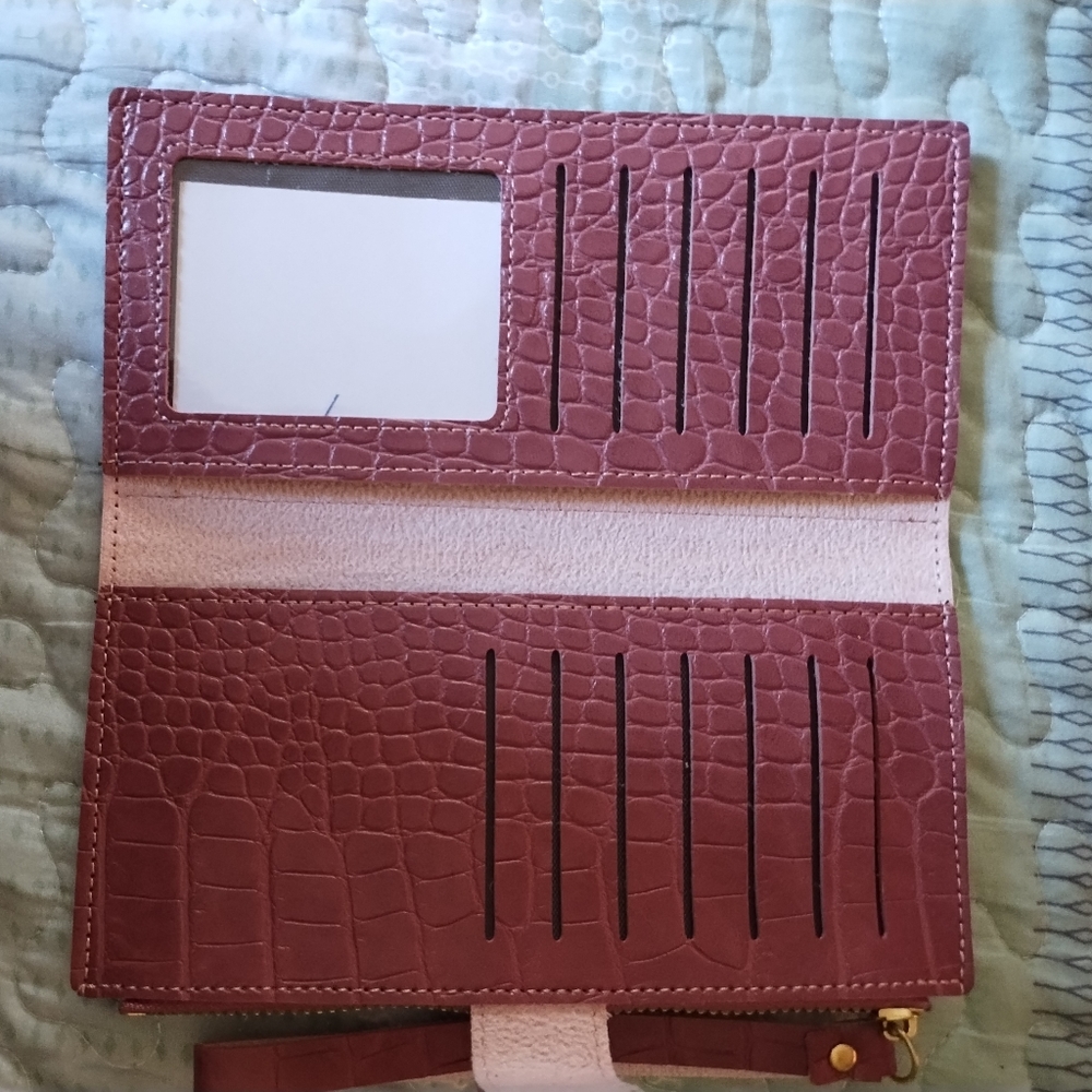 Wallet - Picture 3 of 4